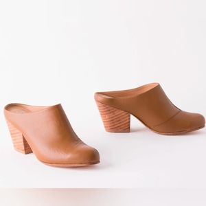 Fortress Of Inca Abby Mule in Walnut